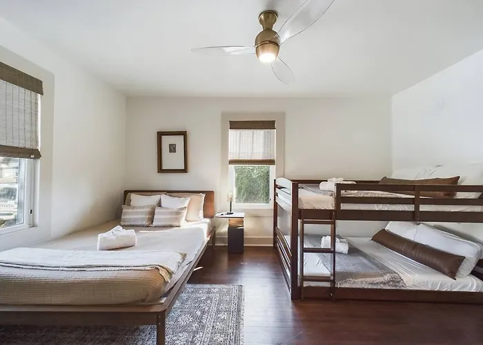 Buchanan - Eclectic Mid-mod Design Dt Lafayette